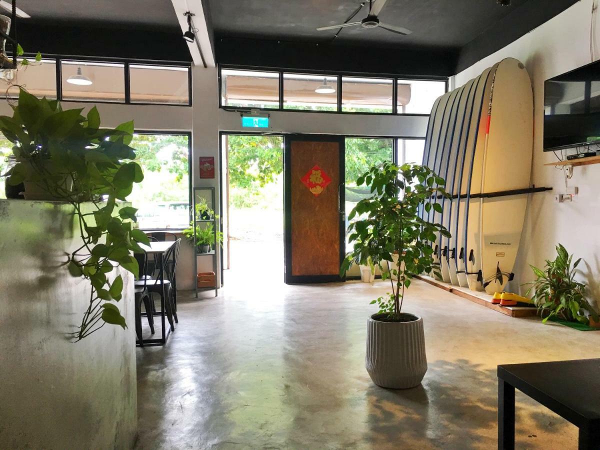 男子漢青年旅店 Manzhou Exterior photo