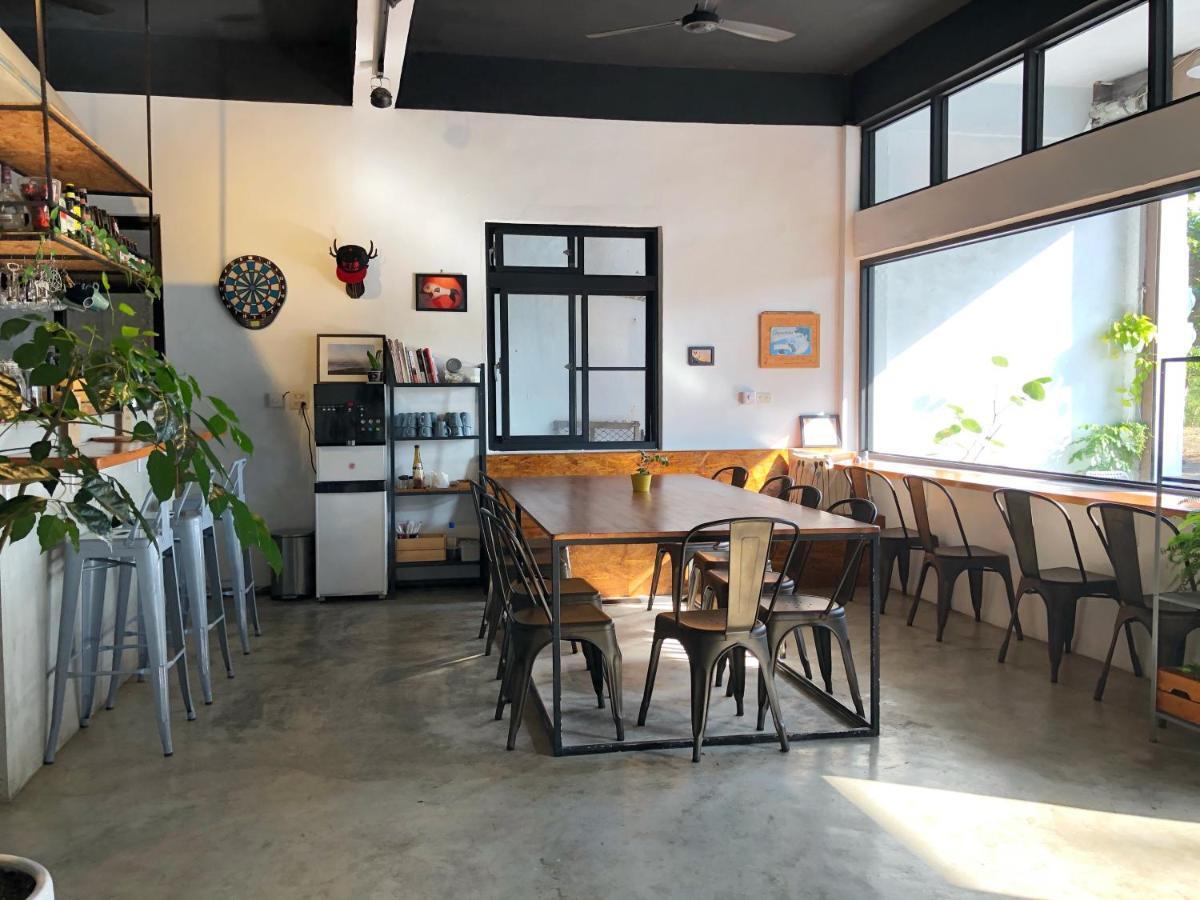 男子漢青年旅店 Manzhou Exterior photo